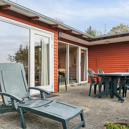 Cozy Summer House With View To The And Nature Σπίτι διακοπών *